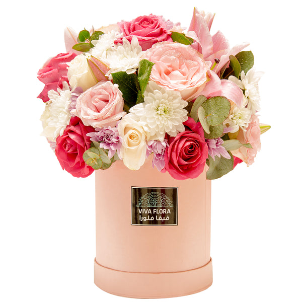 Pink and Pretty Fresh Flower Flower Delivery, Doha, Qatar Online