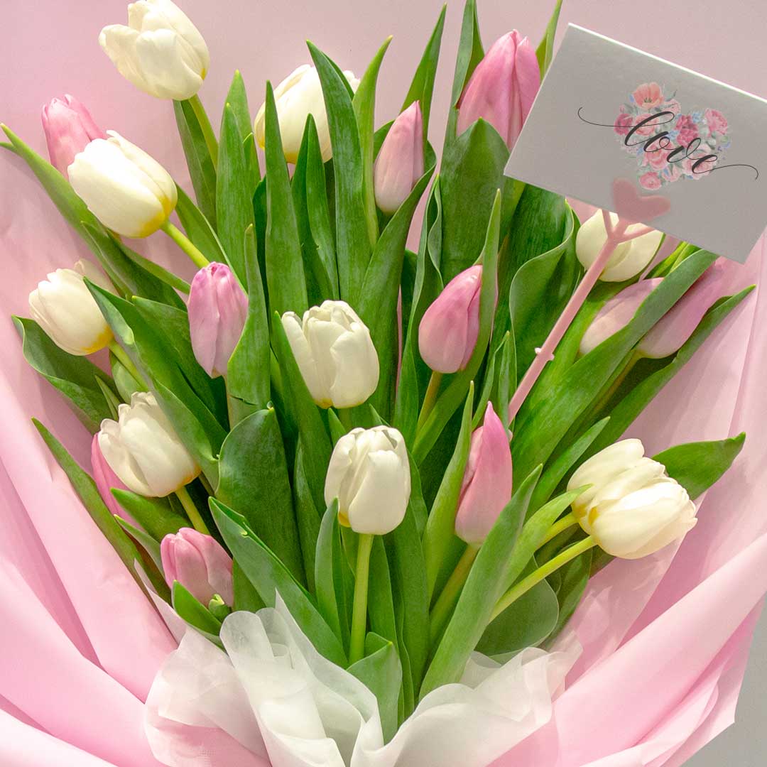 Pinky Love
