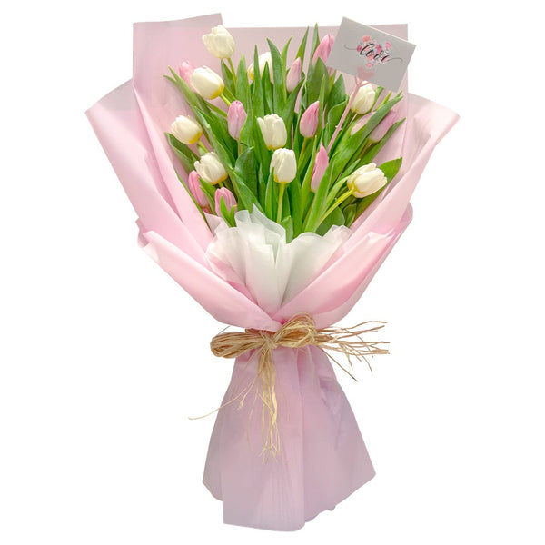 Pinky Love Valentine's Gift Chocolate Delivery Qatar Flower Shop Qatar Viva Flora