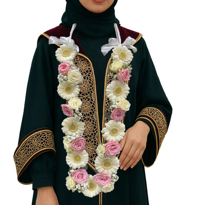 Fresh Gerbera and Baby Rose Flower Garland for Graduation Ceremony