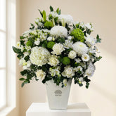 mixed flower luxury arrangement order online in doha qatar