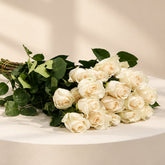 Bunch of white roses 